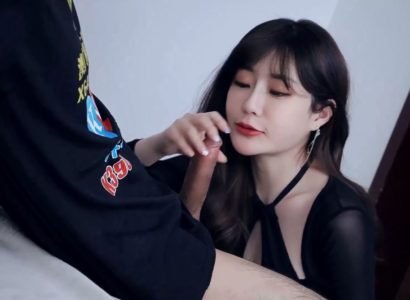 สามีเมาน้องสาวของเขาเสียบเข้ากับสเตค